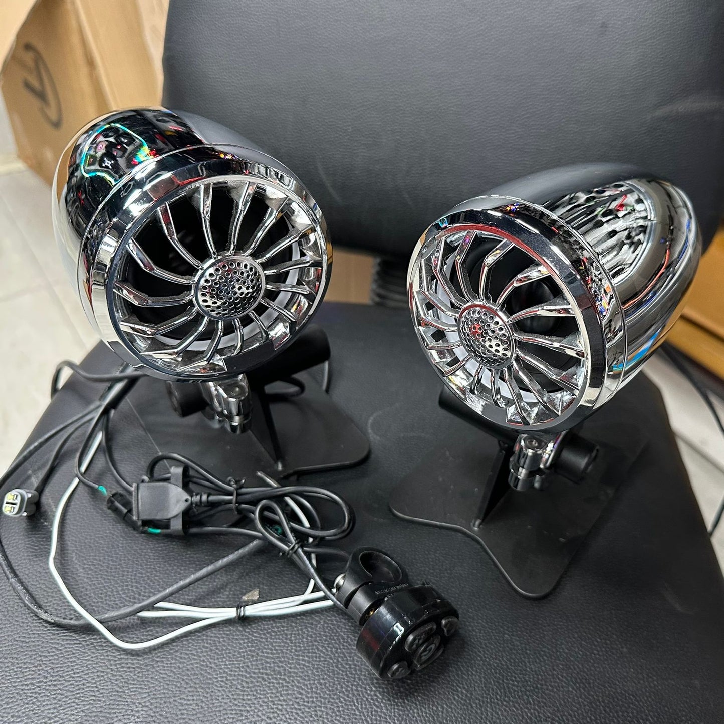 Waterproof Motorcycle Speaker Hi-Fi sound quality motorcycle audio system universal Support BT, FM