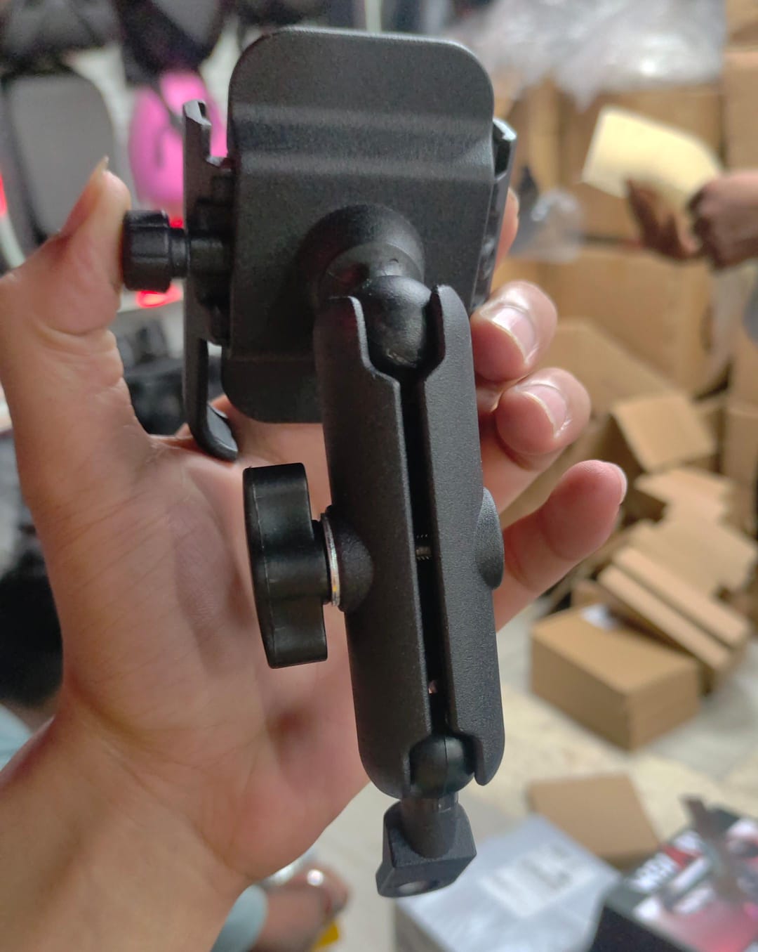 Fauvism 360 degree rotatable moto vlogging phone holder